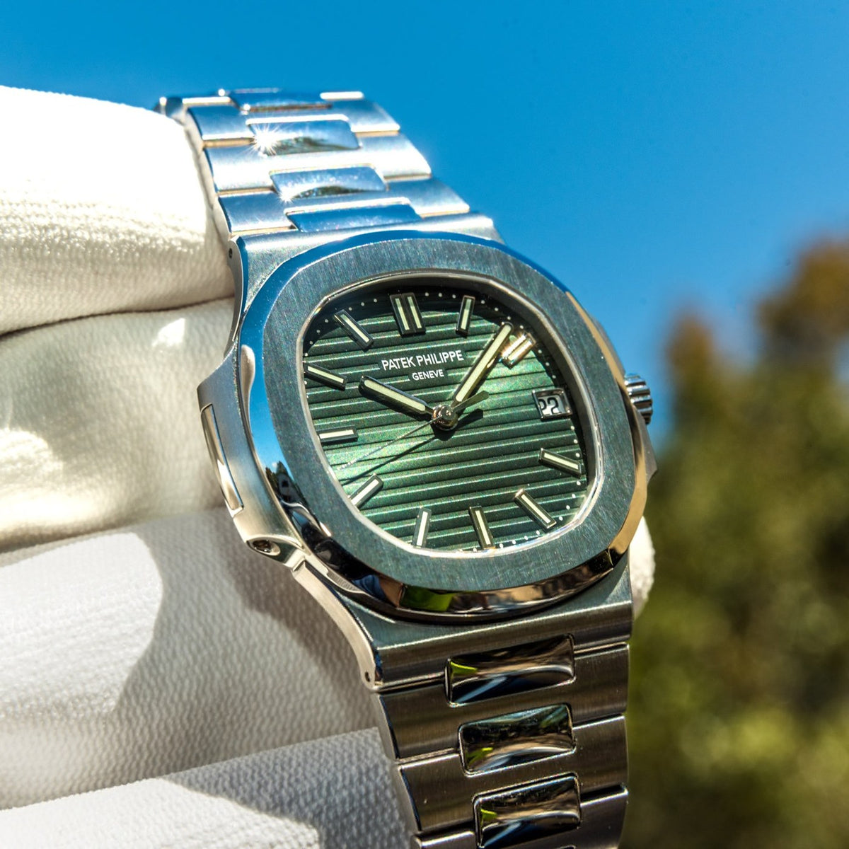 Patek Philippe Nautilus 5711 Olive Green