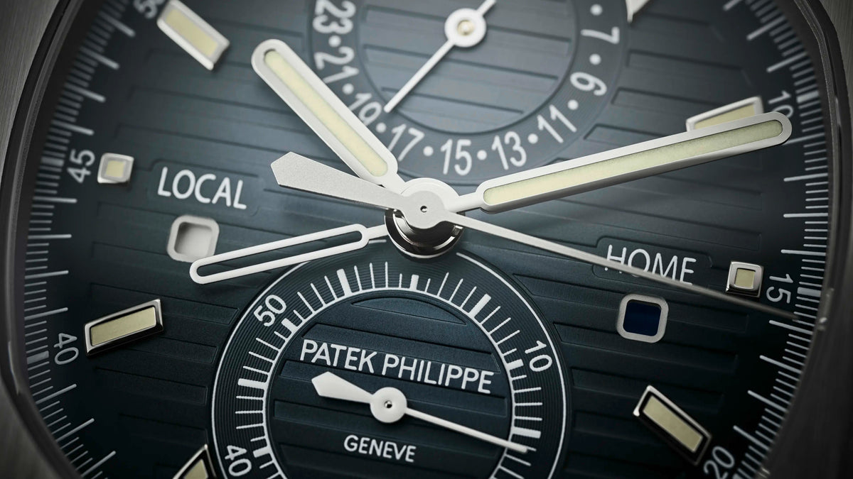 Patek Philippe Nautilus 5990/1A-011 front